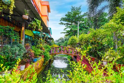 hotel o bhubaneswar barang railway station