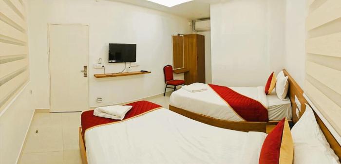 starlight hotels t nagar