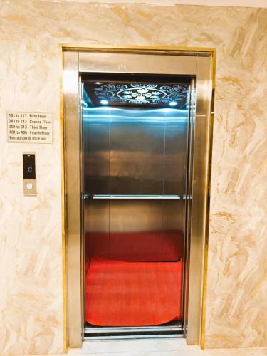 starlight hotels t nagar