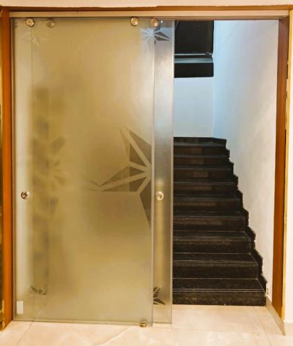 starlight hotels t nagar