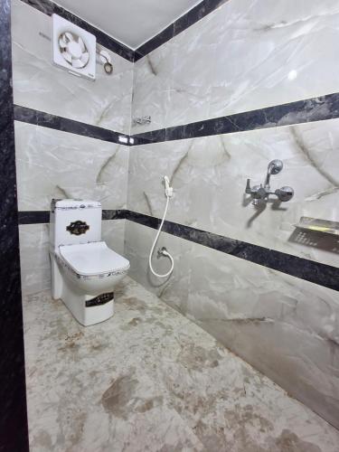 hotel diamond palace