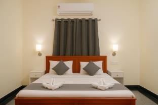 hotel stay suite banjara hills near shri jagannatha swami temple