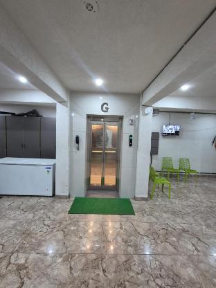 hotel blueberry bhedaghat