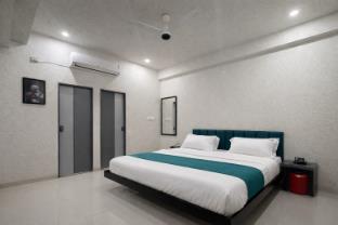 hotel blueberry bhedaghat