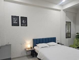hotel blueberry bhedaghat