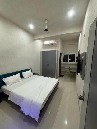 hotel blueberry bhedaghat