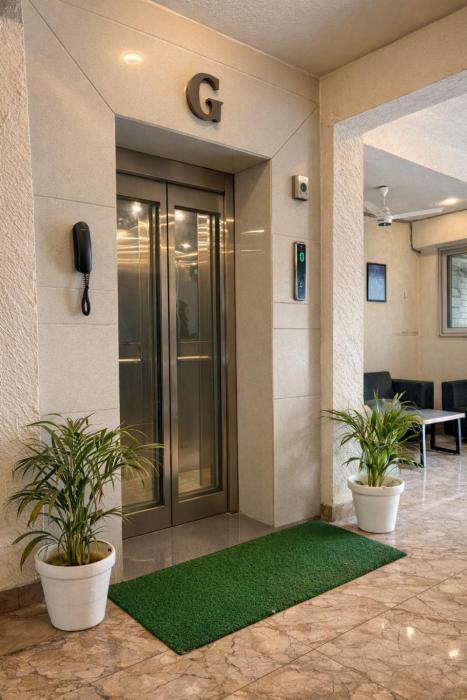 hotel blueberry bhedaghat