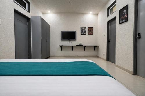 hotel blueberry bhedaghat
