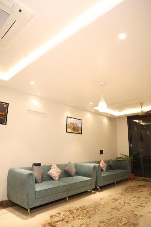 elight inn hotel
