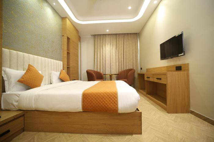 elight inn hotel