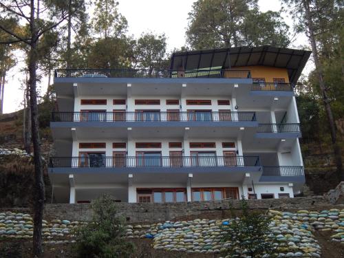 matryoshka homestay