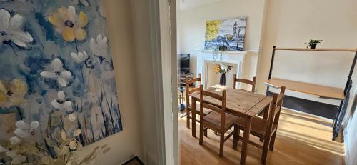 elegant 1 bed flat sleeps 5 london nw6 5 mins to jubilee bakerloo and overground lines