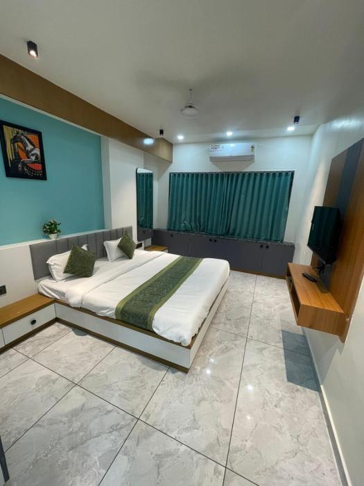 hotel konark by g l group