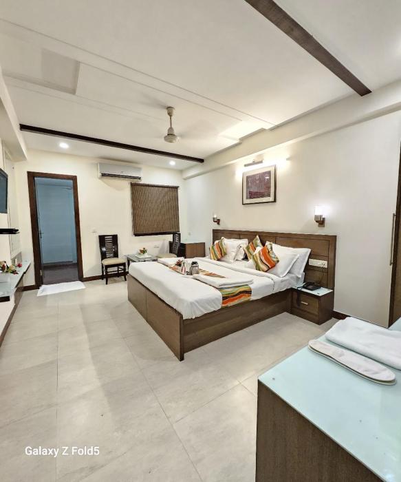 amman hotel agra