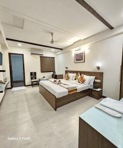 amman hotel agra