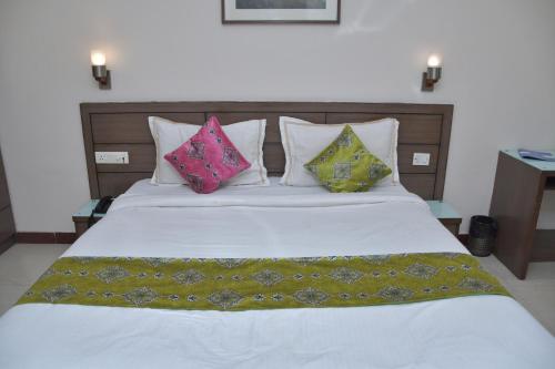 amman hotel agra