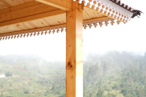 cloudy nandy hills poombarai kodaikanal