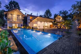 half moon resort by z vacations