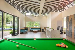 half moon resort by z vacations