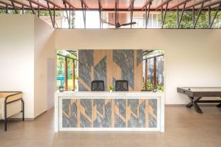 half moon resort by z vacations