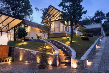 half moon resort by z vacations