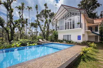 half moon resort by z vacations