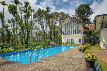 half moon resort by z vacations