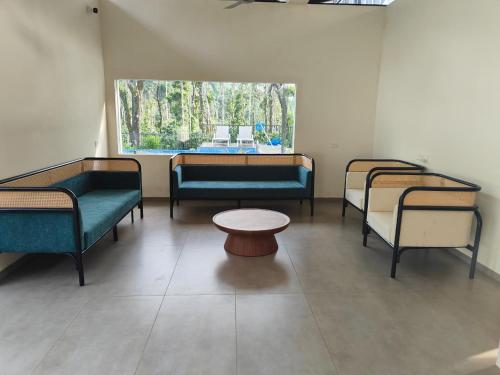 half moon resort by z vacations