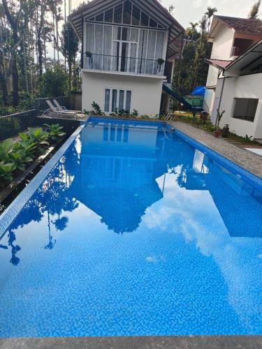 half moon resort by z vacations