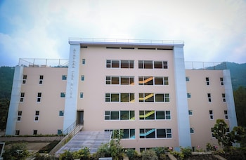 better life homes for active seniors above 50 years