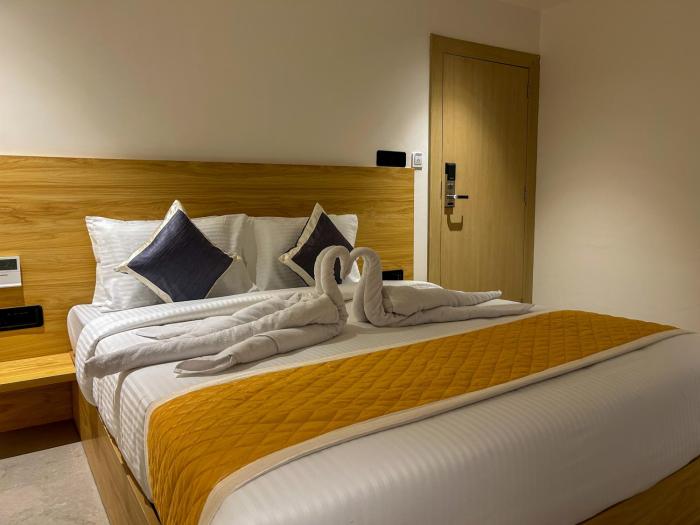 hotel orelio by tgh