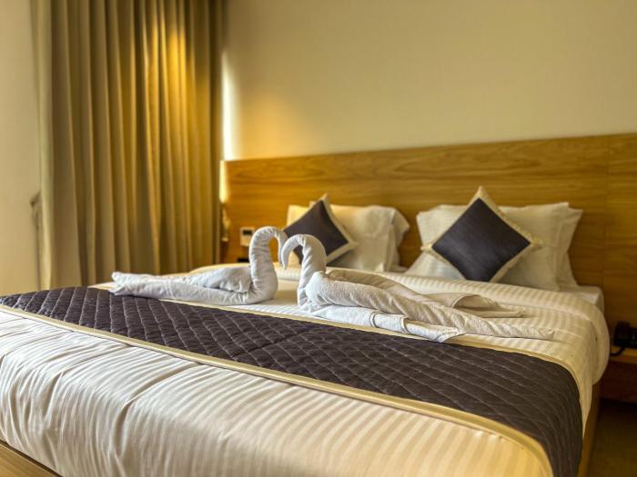 hotel orelio by tgh