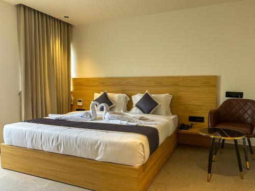 hotel orelio by tgh