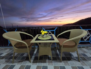 Aangan Royal Stay - Your Mountain Home In Dharamshala,,3 star