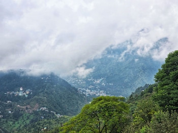 aangan royal stay your mountain home in dharamshala