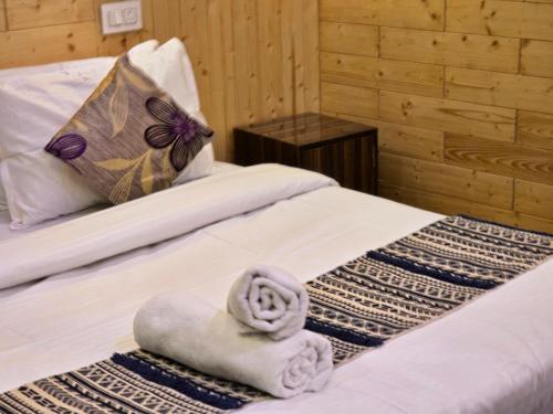 aangan royal stay your mountain home in dharamshala
