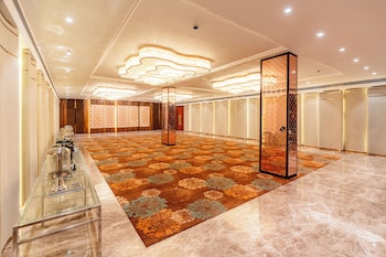 playotel premier ujjain