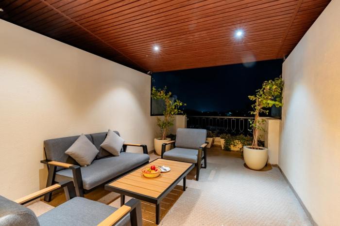 playotel premier ujjain