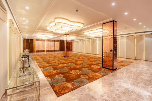 playotel premier ujjain