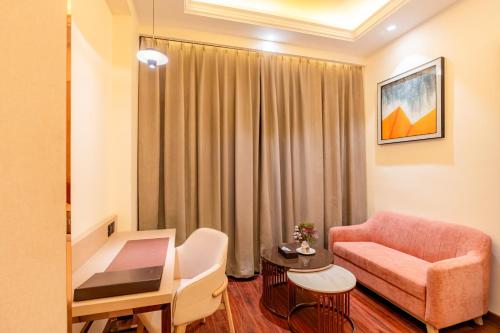 playotel premier ujjain