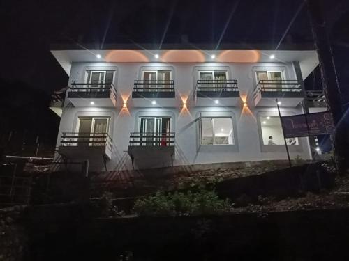 shivansh hotel