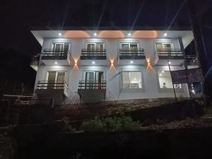 shivansh hotel