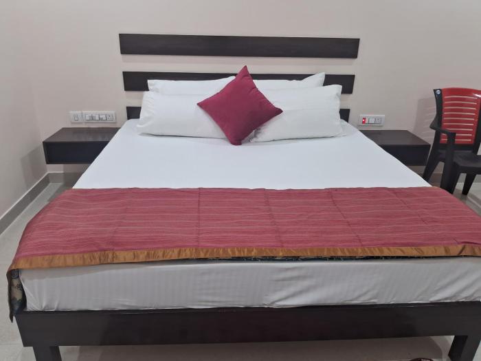 shivansh hotel