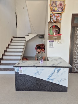 Shyam Niwas Guest House,,3 star