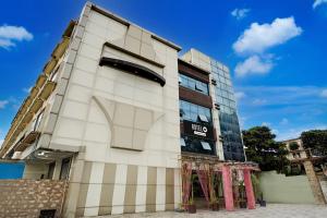 hotel o rani durgawati crossway formerly orient palace