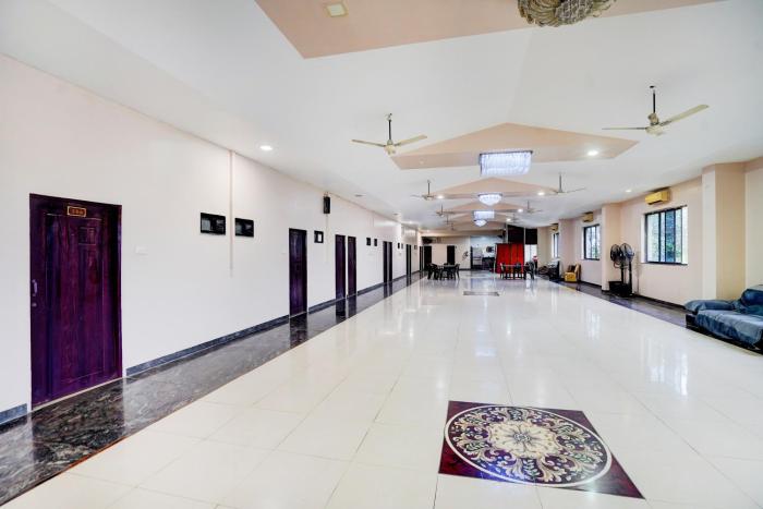 hotel o rani durgawati crossway formerly orient palace