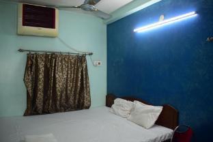 New Balagi Guest House,,3 star