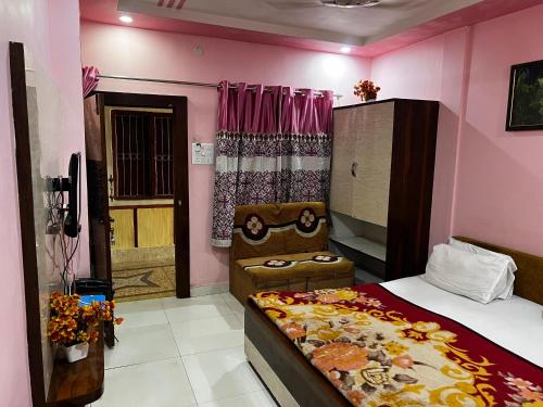 Hotel Priyanka,,3 star