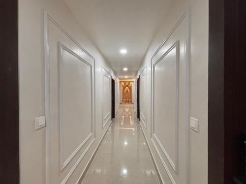 hotel ravindraya residency