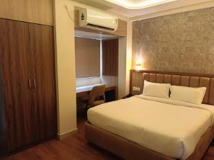 hotel ravindraya residency